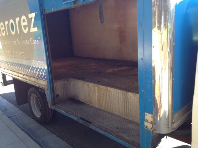 2004 Chevrolet C4500 I SV 4-door