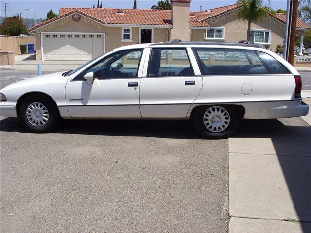 1992 Chevrolet CAPRICE Base