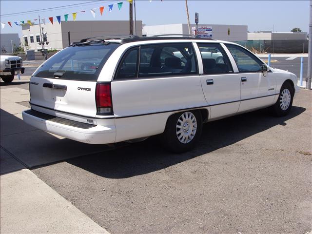 1992 Chevrolet CAPRICE Base