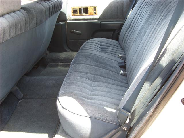 1992 Chevrolet CAPRICE Base