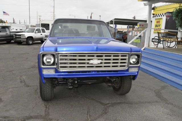 2014 Chevrolet CK1500 4x4-Project Truck Unknown