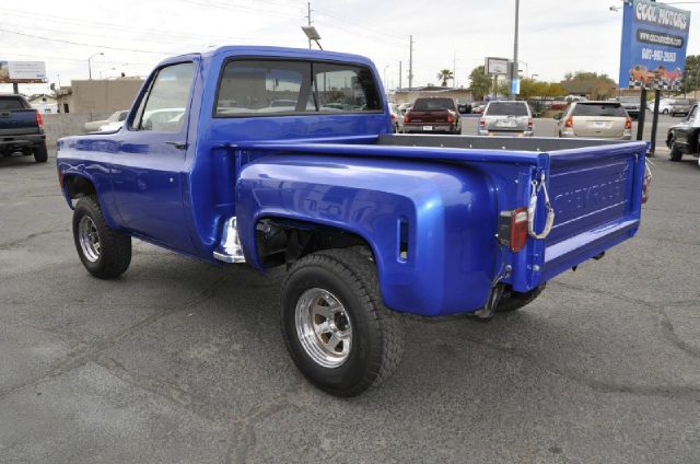 2014 Chevrolet CK1500 4x4-Project Truck Unknown