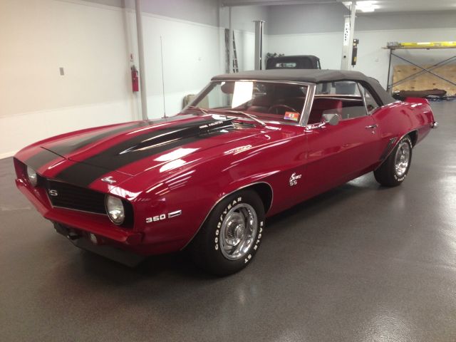 1969 Chevrolet Camaro 4dr Sdn Auto (natl) Hatchback