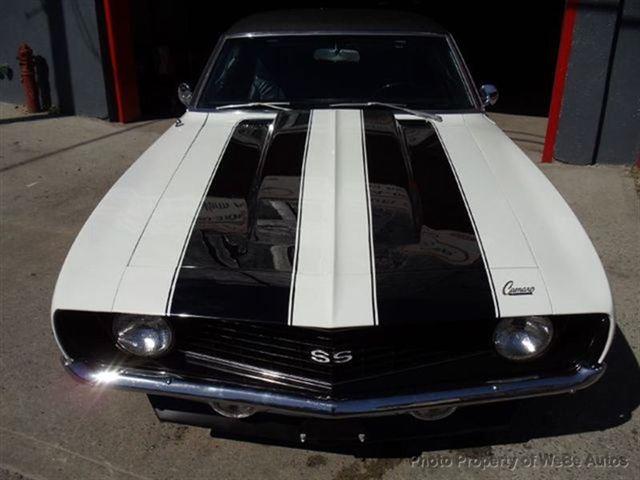 1969 Chevrolet Camaro 4WD 4dr V6 5-spd AT