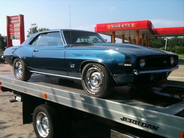 1969 Chevrolet Camaro AWD 4dr XLS