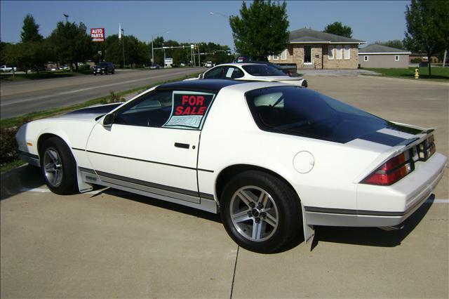 1984 Chevrolet Camaro 2.5sl Sunroofleather