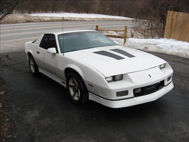 1986 Chevrolet Camaro 2.0 T - Clean Carfax