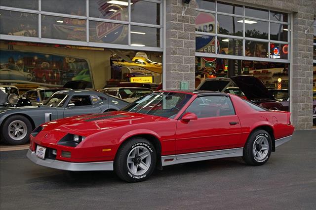 1986 Chevrolet Camaro Extenede CAB 4X4