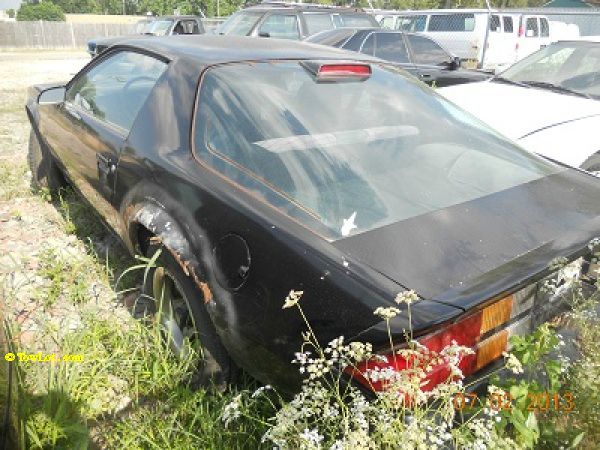 1986 Chevrolet Camaro Base