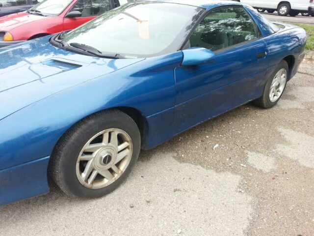 1995 Chevrolet Camaro Base