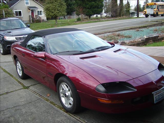 1995 Chevrolet Camaro DX Hatchback