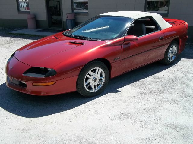 1996 Chevrolet Camaro Lariat Quad Cab 4x4
