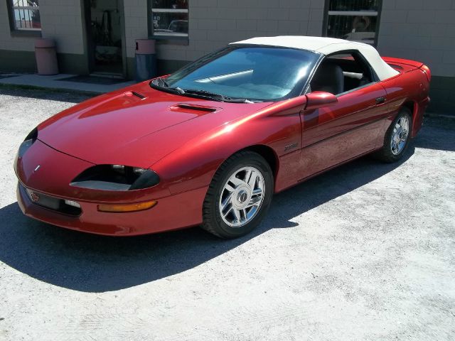 1996 Chevrolet Camaro Lariat Quad Cab 4x4