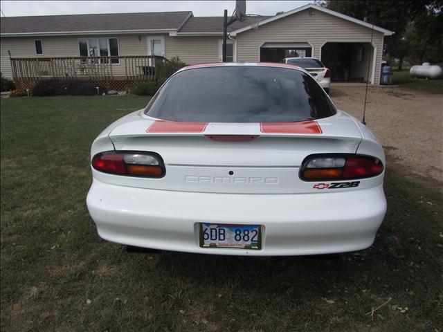 1997 Chevrolet Camaro Super CAB 4WD