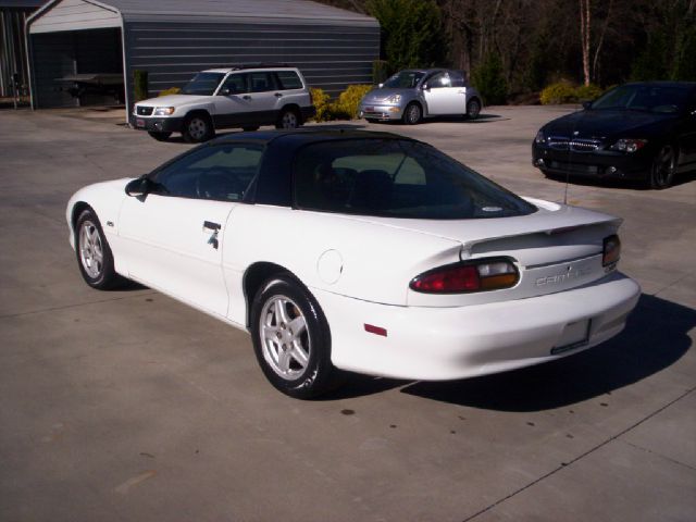 1997 Chevrolet Camaro Club Cab Laramie SLT
