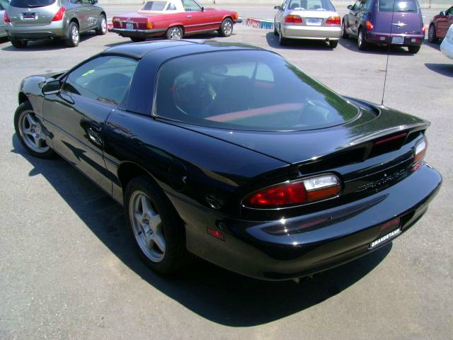1998 Chevrolet Camaro Super CAB 4WD