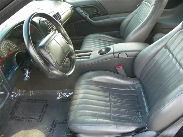 1998 Chevrolet Camaro 2.5sl Sunroofleather