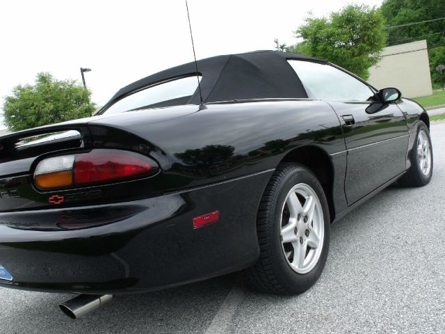 1999 Chevrolet Camaro 2500 LS 8 Psngr Van