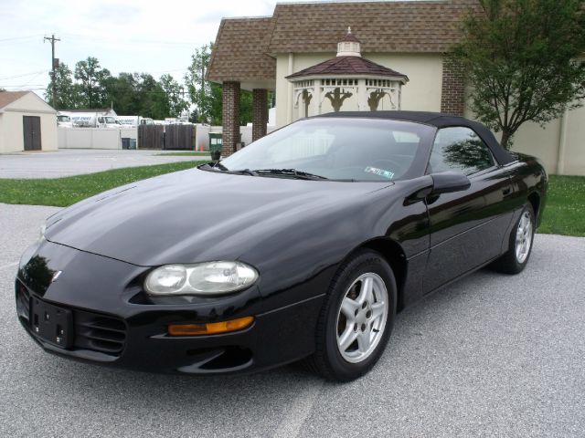 1999 Chevrolet Camaro 2500 LS 8 Psngr Van