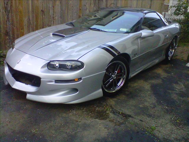 2000 Chevrolet Camaro 4dr Sdn Auto (natl) Hatchback
