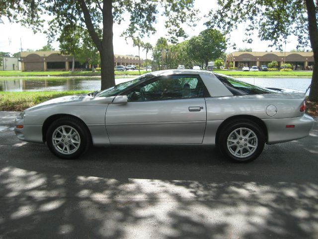2000 Chevrolet Camaro GT Premium