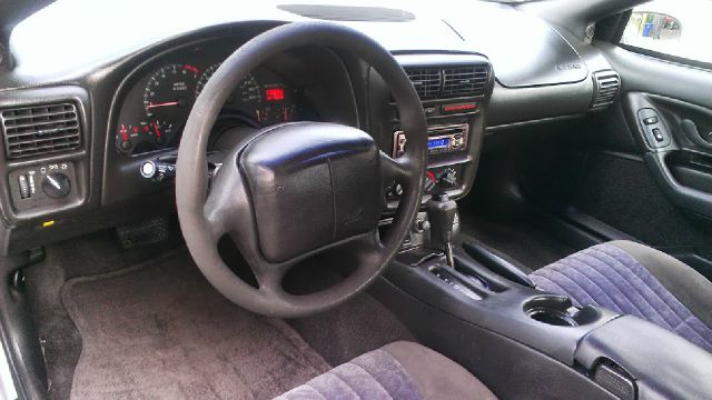 2000 Chevrolet Camaro GT Premium