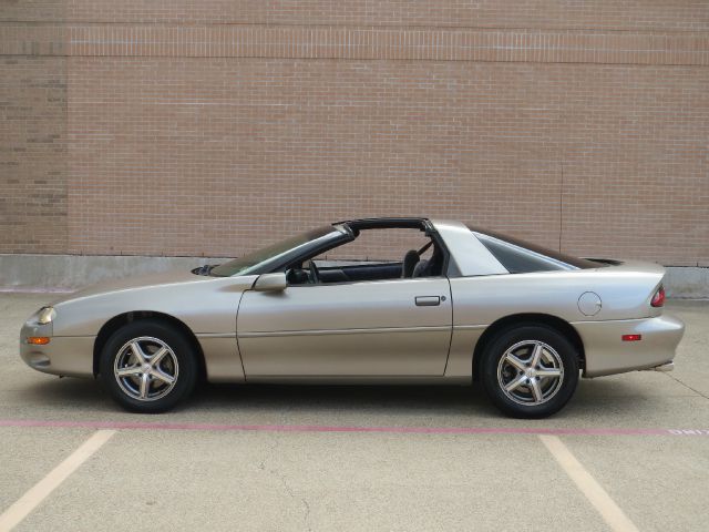 2000 Chevrolet Camaro GT Premium