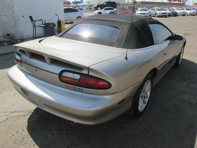 2000 Chevrolet Camaro Adren W/lthr