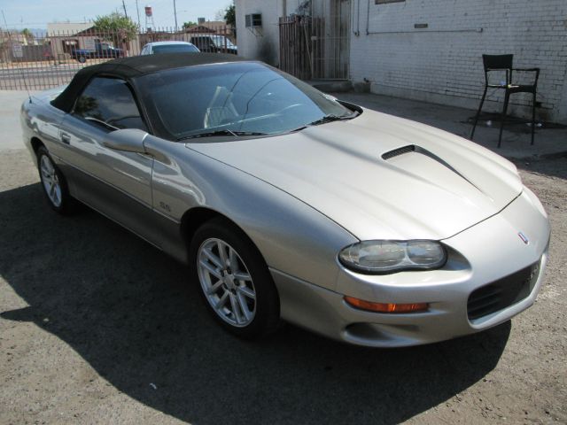 2000 Chevrolet Camaro Adren W/lthr