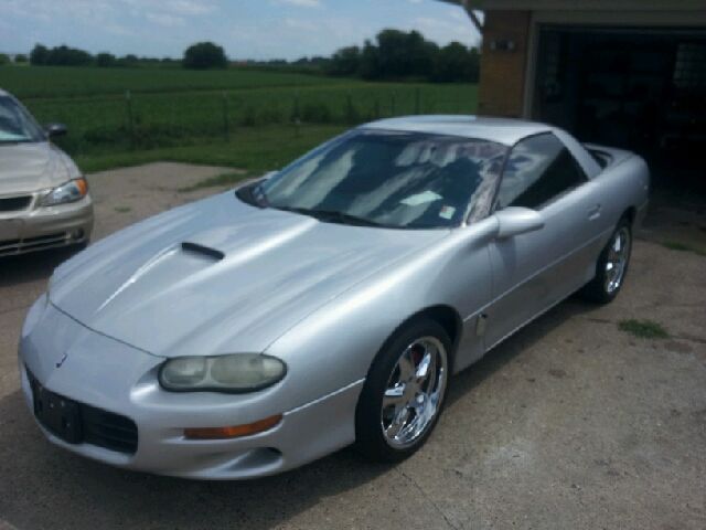 2000 Chevrolet Camaro GT Premium