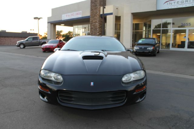 2000 Chevrolet Camaro 4d,ac,pw,sunroof,leather