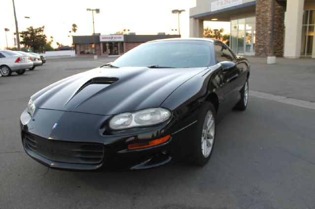 2000 Chevrolet Camaro 4d,ac,pw,sunroof,leather