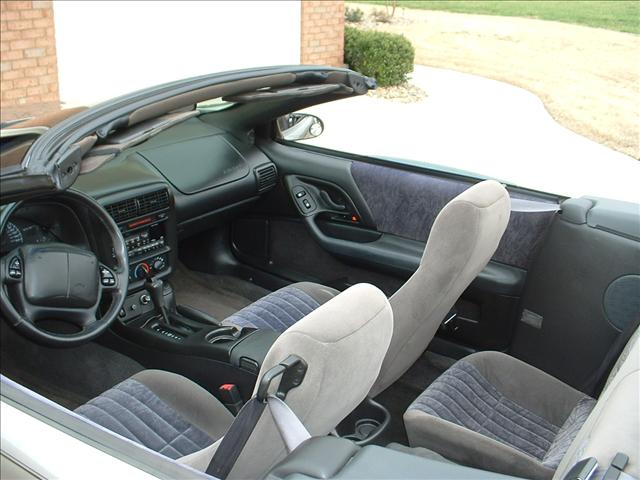 2000 Chevrolet Camaro 2.5sl Sunroofleather