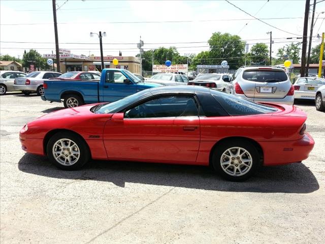 2000 Chevrolet Camaro Regional Edition