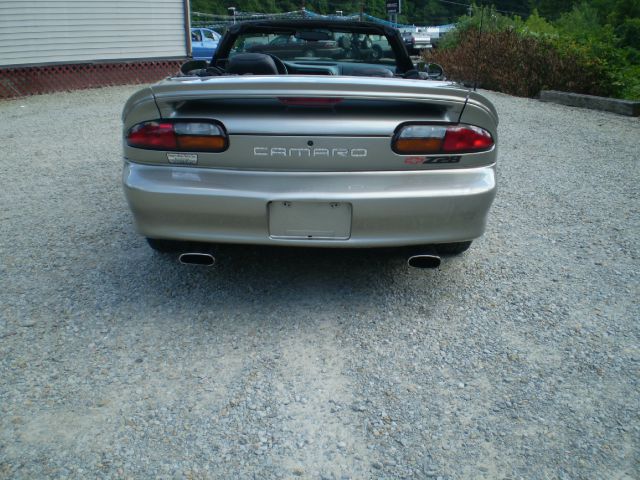 2000 Chevrolet Camaro 2.5sl Sunroofleather