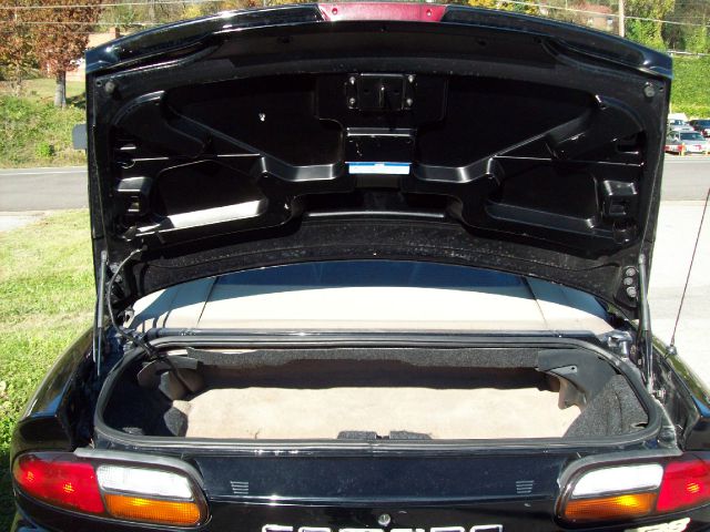 2000 Chevrolet Camaro Adren W/lthr