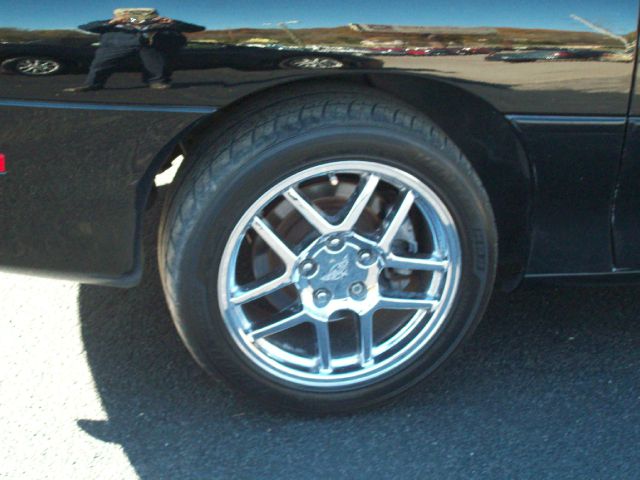 2000 Chevrolet Camaro Adren W/lthr