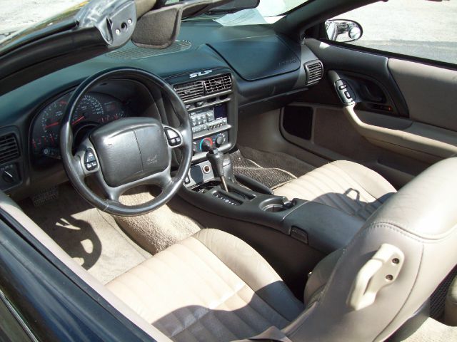 2000 Chevrolet Camaro Adren W/lthr