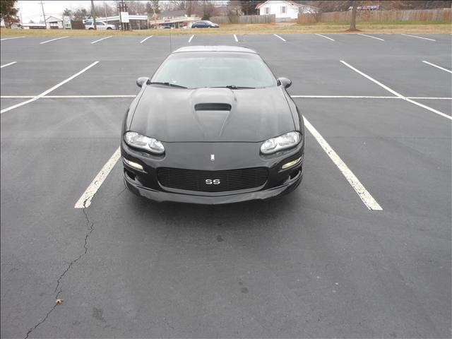 2000 Chevrolet Camaro Reg Cab 135 WB 4WD