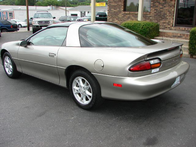 2001 Chevrolet Camaro GT Premium