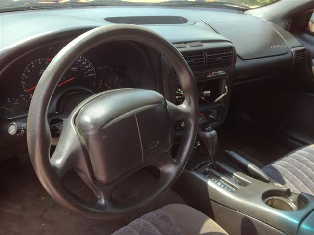 2002 Chevrolet Camaro SE2