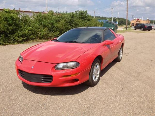 2002 Chevrolet Camaro SE2
