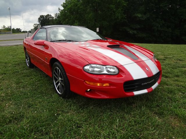 2002 Chevrolet Camaro 4d,ac,pw,sunroof,leather