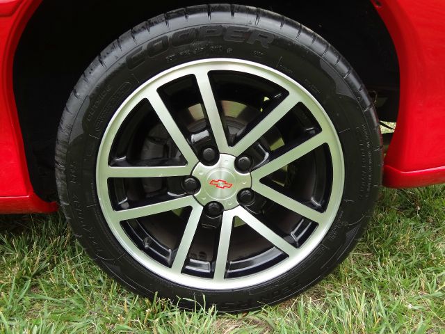 2002 Chevrolet Camaro 4d,ac,pw,sunroof,leather