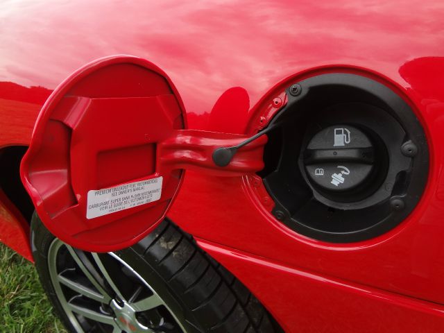 2002 Chevrolet Camaro 4d,ac,pw,sunroof,leather