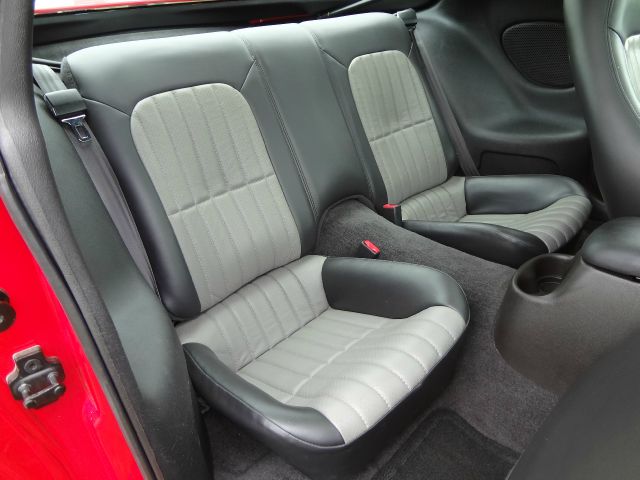 2002 Chevrolet Camaro 4d,ac,pw,sunroof,leather