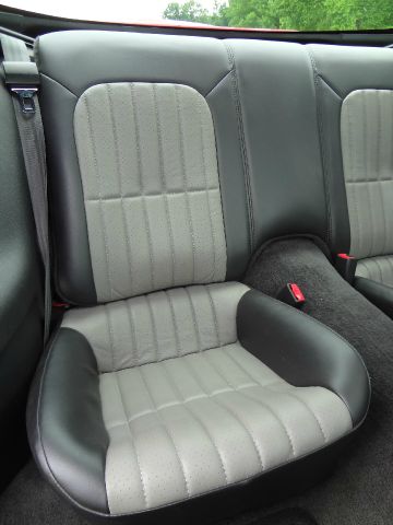 2002 Chevrolet Camaro 4d,ac,pw,sunroof,leather