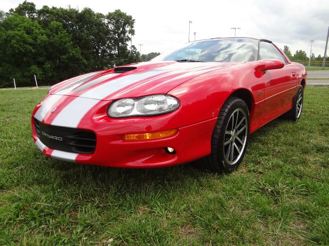 2002 Chevrolet Camaro 4d,ac,pw,sunroof,leather