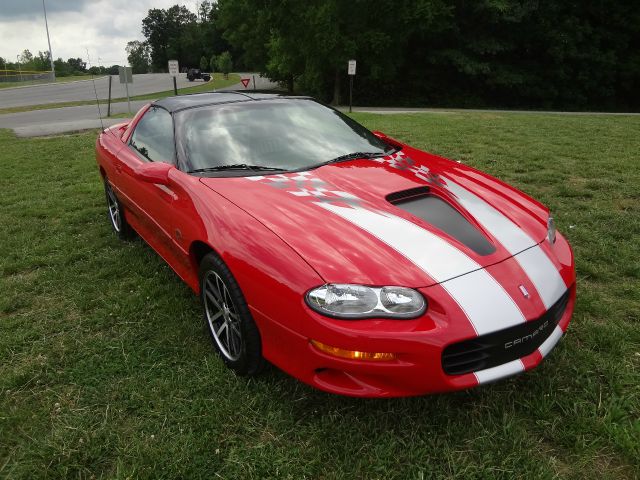 2002 Chevrolet Camaro 4d,ac,pw,sunroof,leather