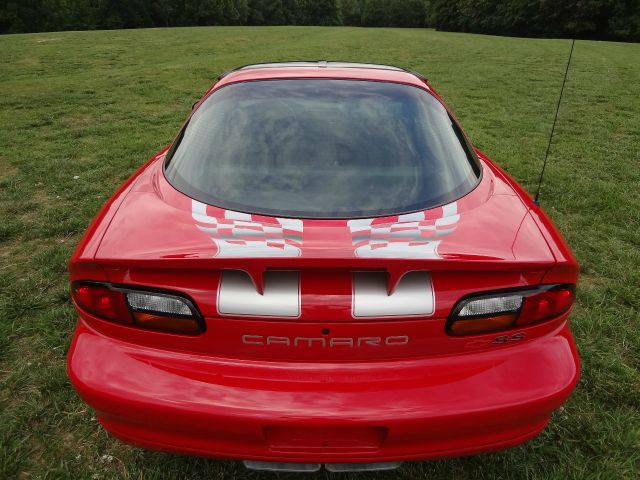 2002 Chevrolet Camaro 4d,ac,pw,sunroof,leather
